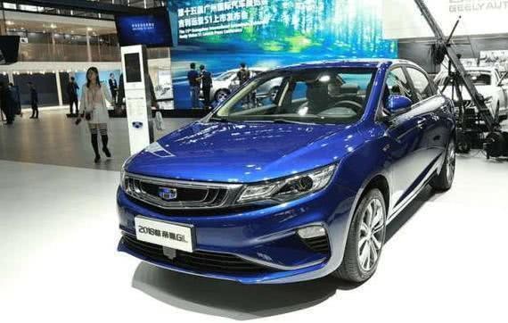 2018款吉利帝豪GL上市，搭1.4T或售7万，你还买宝来、卡罗拉？