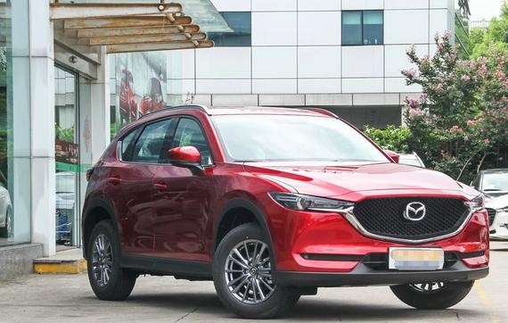 人生的第一辆车长安-马自达CX-5，性价比高，公然没令我绝望