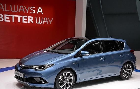 丰田卡罗拉旅行版来了, 6座6年免检, 省油又省心, 12万比蔚揽厚道