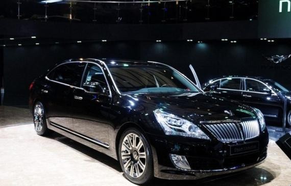 全新现代雅科仕，性能堪比保时捷，价格却不及它的一半！