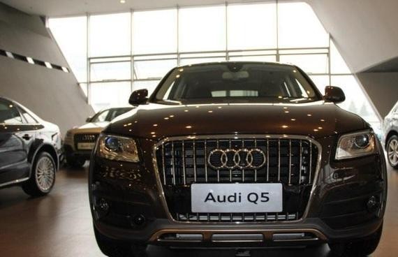 奥迪终于坐不住了，这次变化太大，逼的宝马X3偷偷加长换代！