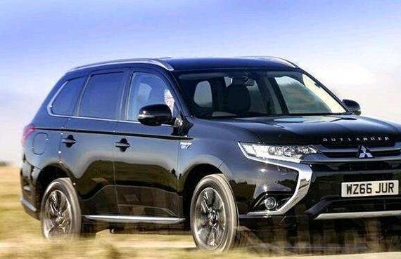 三菱全新越野王终于来了，油耗4L仅22万，发动机30年开不坏！