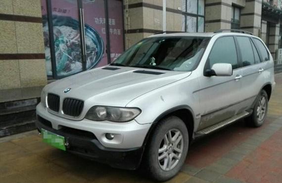 进口宝马X5落地89万，如今只需11万，还是国三排放，可多地过户