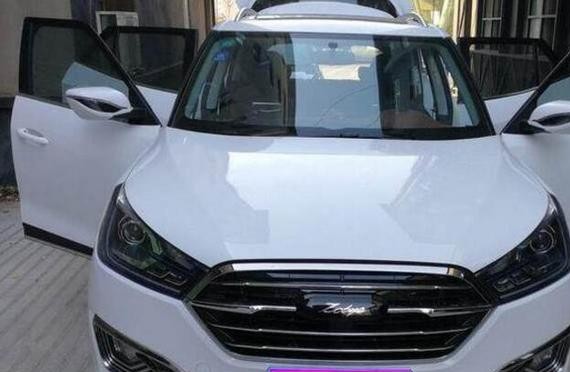 农村小伙买了一辆众泰T300，回去被女朋友大骂一顿，小伙：很伤心