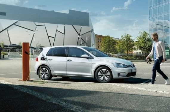 为了高尔夫还能继续畅销 大众狠砸了35亿美元