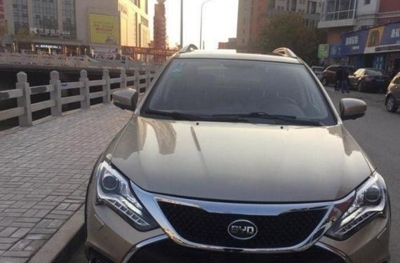 花17.3万买辆九五成新比亚迪唐, 拿到车钥匙时车主开心不已