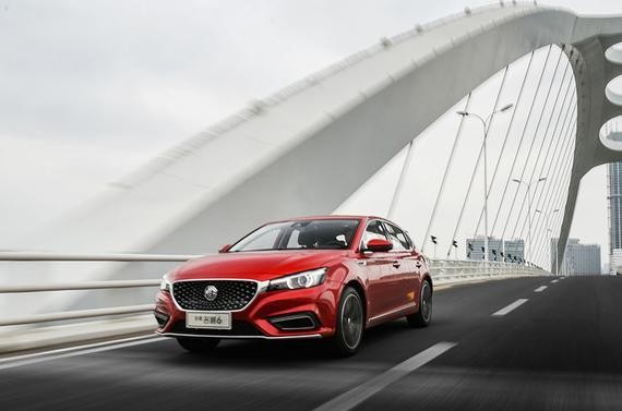 15万级性能家轿比拼 “人马合一”也不是名爵6的对手