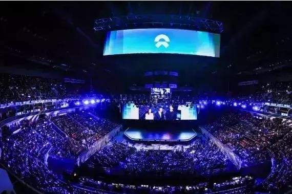 这位中国汽车界教父手握32家公司，比贾跃亭牛气100倍！