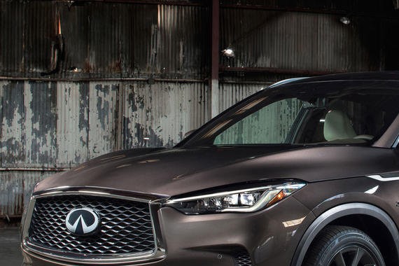 全新英菲尼迪QX50洛杉矶车展亮相，预售价格比沃尔沃XC60低