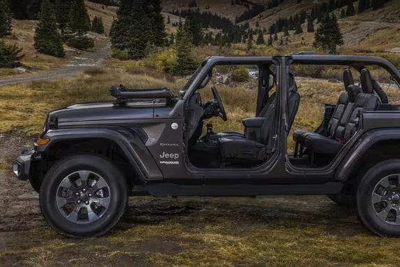 第四代牧马人全球首秀 功能强大亮点太多