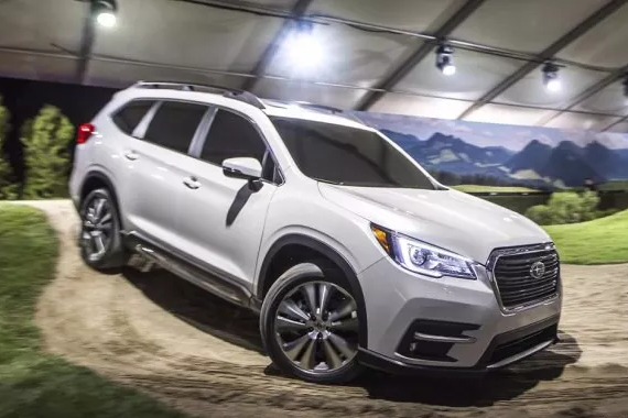 新车根本停不下来，汉兰达又多了两大劲敌！