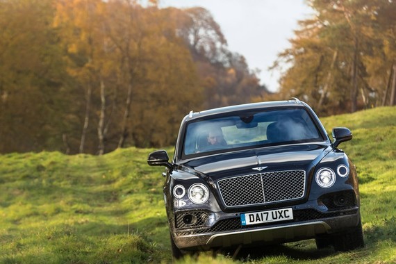 不是所有的SUV都敢叫猎装车，宾利添越除外