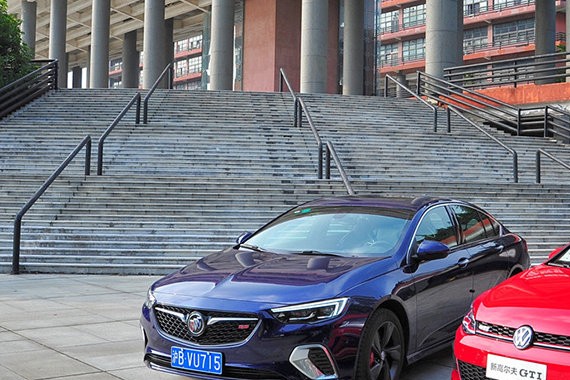 二十岁的冲动和三十岁的欲望，谁更猛烈？ 一汽大众GTI VS 别克君威GS