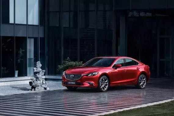 在新品不断涌入的运动中型车市场，阿特兹凭什么成为标杆？