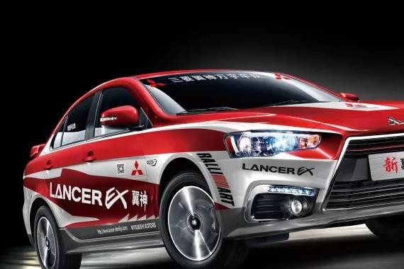 3年推11款新车，成龙最喜欢的车要活了