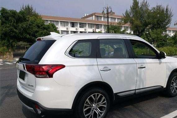 三菱欧蓝德，这也许是最权威的测评