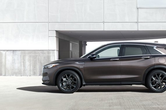 全新英菲尼迪QX50亮相洛杉矶车展 基于全新平台