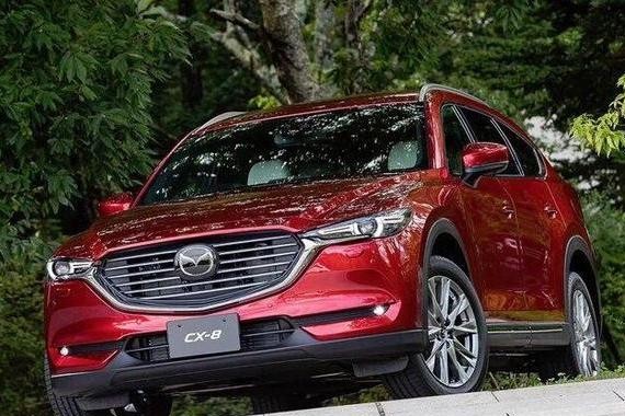 车长4米9！这款进口旗舰SUV才30万，怼哭汉兰达就看它