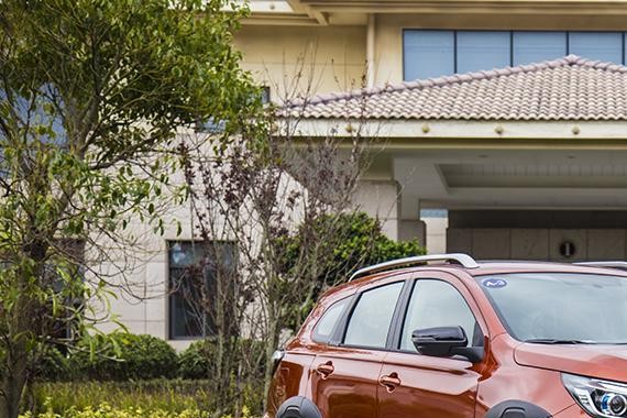 合资底子的新款SUV预售仅9万起 试后发现其舒适性出乎意料的好！