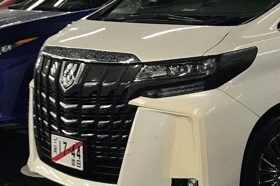 售价80万，加价20万，如今新车大改，光看前脸就得再加30万！