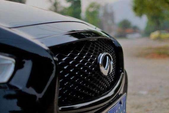 这车才不到30W，开出跑车的感觉, 况且颜值还超高