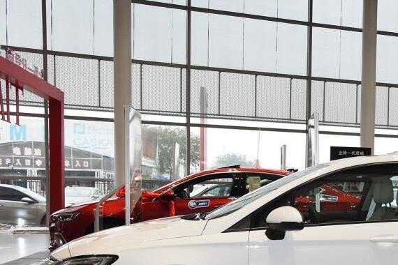 颜值完胜速腾，1.5T，紧凑型车的代表，8秒破百叫嚣思域！