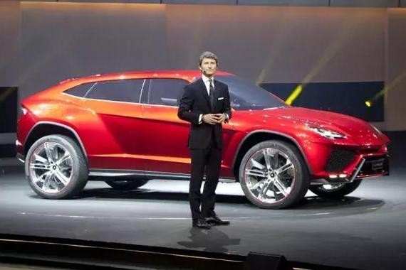 兰博基尼首款SUV亮相，以后开着豪华跑车进藏，没毛病！