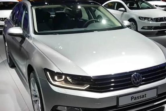 全新款大众帕萨特，新配置太亮眼，让你开出劳斯莱斯的感觉！