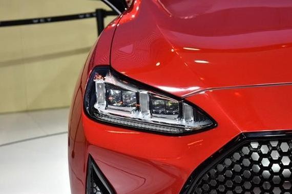 颜值动感大气，2.0T爆发234马力，豪华不逊于宝马X6