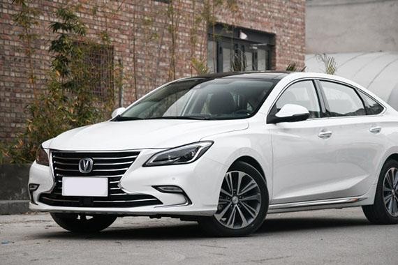 长安彻底被惹怒了！9万开刀最美轿跑，吉利刚喘口气，就要让位了