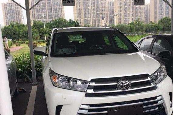 丰田汉兰达下线, 6座6年免审, 颜值翻倍, V6+8AT动力