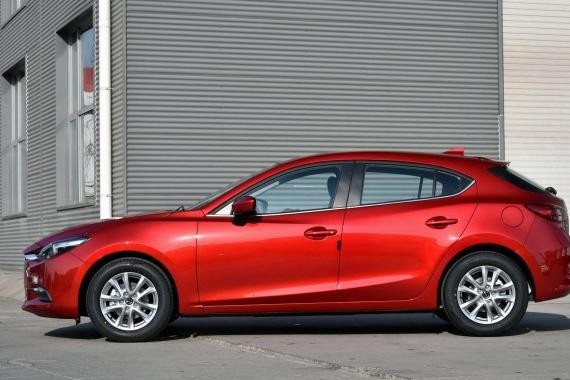 比思域还帅的日系，远看以为是阿特兹，关键还便宜不少