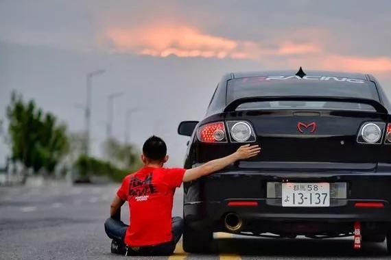 疯狂马自达3车主两年换两台发动机，最终百公里加速仅需5.5秒！