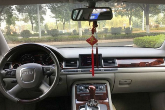 16万买不到乞丐版帕萨特，但可以拿下这辆高端大气百万豪车！