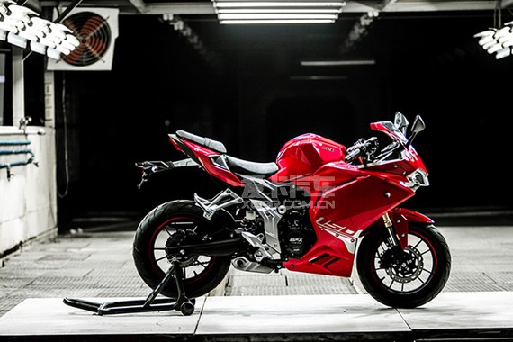 售价1.3万 泰国轻量级跑车Demon150 GR