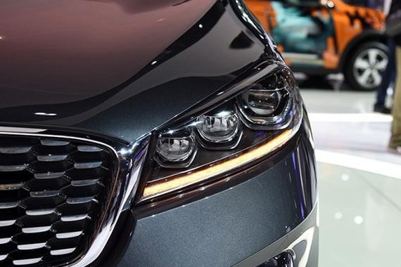 外观硬朗动感，5座7座可选，2.0T动力比汉兰达猛，8AT变速箱