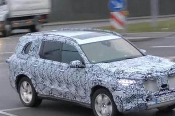 奔驰全新一代GLS谍照曝光 2019年发布