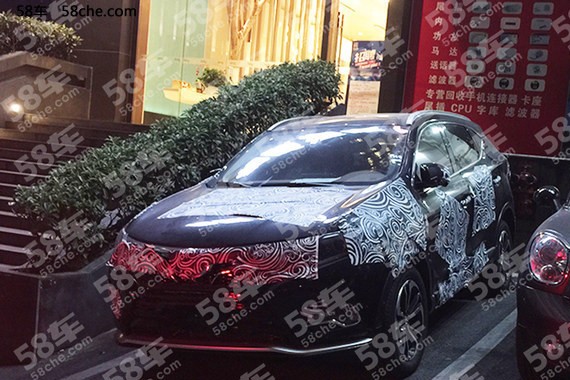 疑似东南新款DX7谍照 或将于2018年亮相