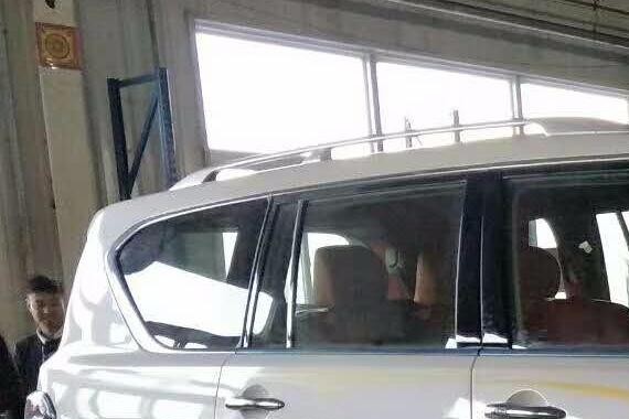 彰显磅礴大气！中东版途乐y62加装运动包围实拍