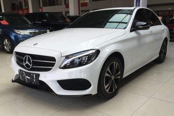 奔驰c级难降一分钱，为啥不买奥迪A4L？