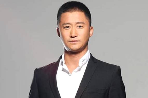 吴京接受美媒采访：想要学习好莱坞做全球化电影