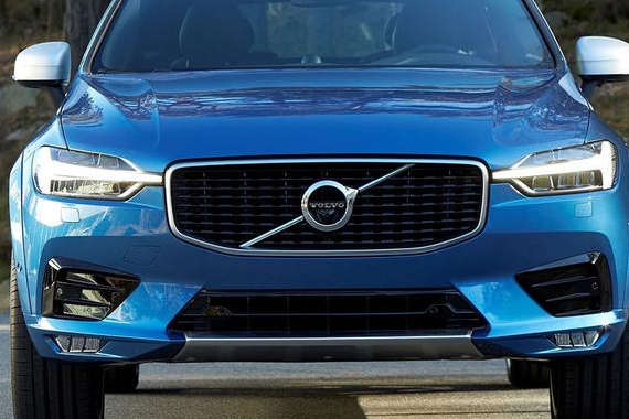 沃尔沃十年磨一剑，开出来完全吓趴汉兰达！