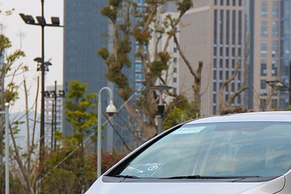 配置升级，动力十足，售价很亲民，本田飞度完虐大众POLO