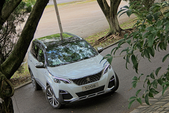 横评标致5008、雷诺科雷傲，20万出头的法系SUV到底该买谁？