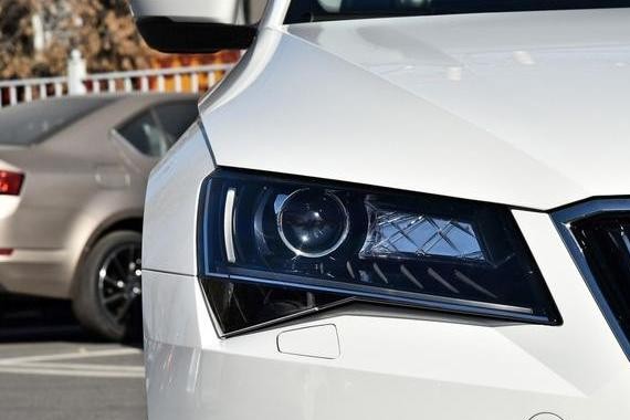 总是被遗忘的德系好车，迈腾同平台打造，终端却和速腾一个价