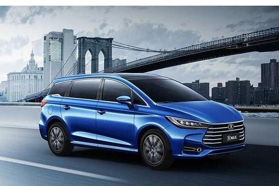 真不是吹 自主品牌这些进步让老外都自叹不如！