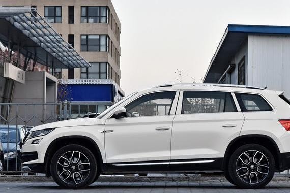 途观L亲表弟，外形帅气，七座配四驱，提速6秒，比汉兰达便宜8万