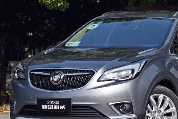 最火的两款中型SUV PK，别克昂科威和大众途观L你爱谁？