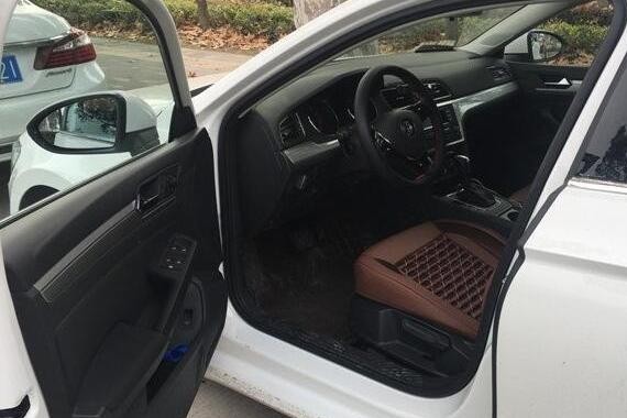 放弃速腾13万提了它，百米9秒，油耗仅6升，买啥卡罗拉？