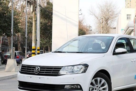 朗逸再登榜首 轩逸滚下马来 最新轿车销量透露了什么信号？